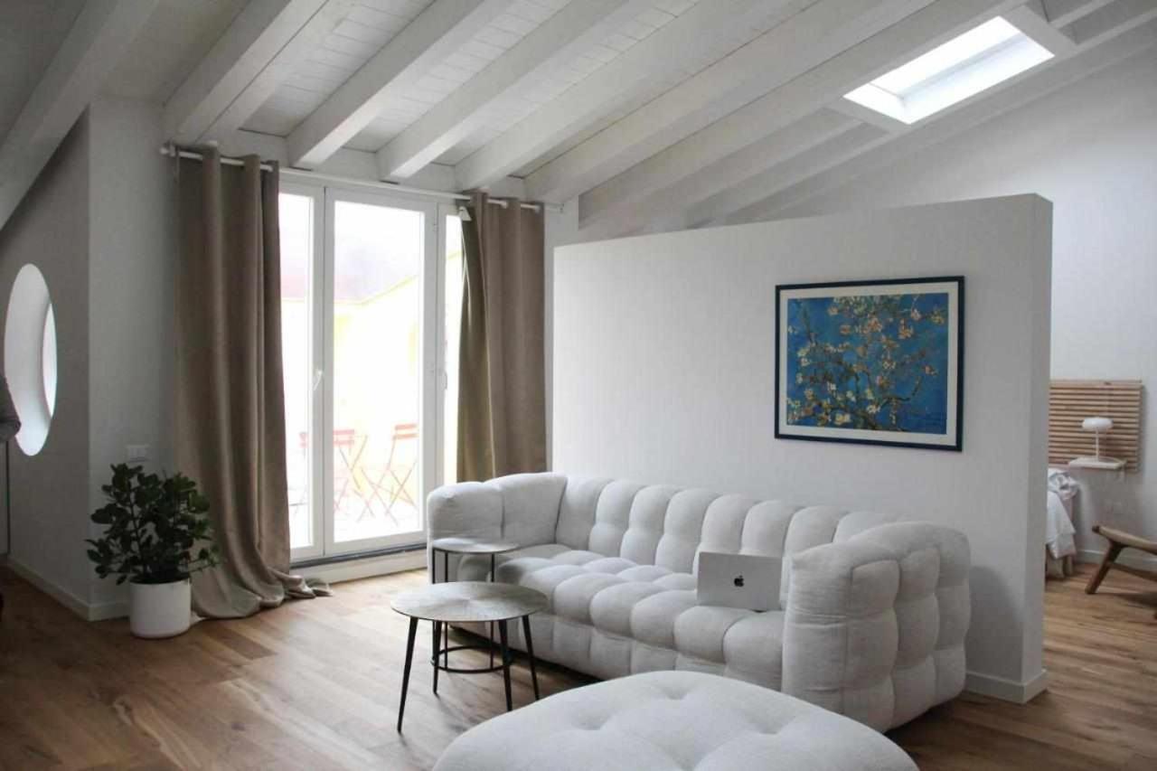 Waterfront Balcony I Grani 4 Resort Style Suite 리보르노 외부 사진